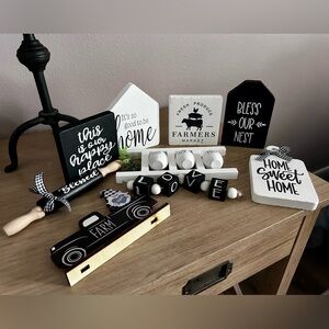 Farmhouse counter/tray decor